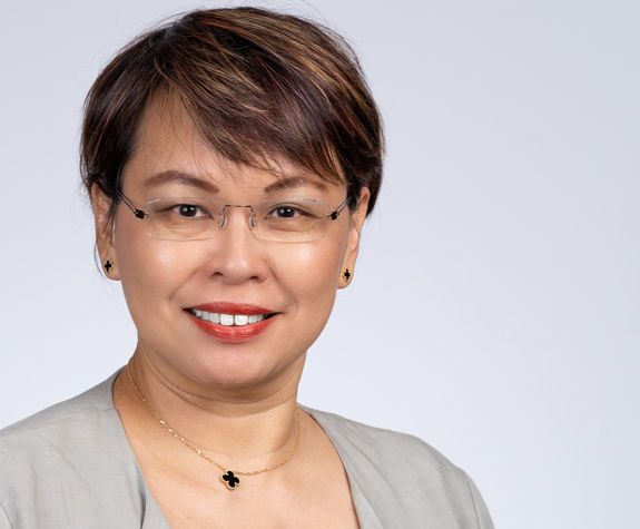 Lilian THAM